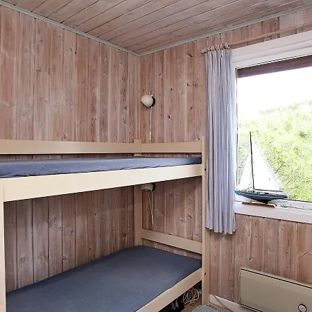 Two-bedroom Holiday In Knebel 11 * Ørby